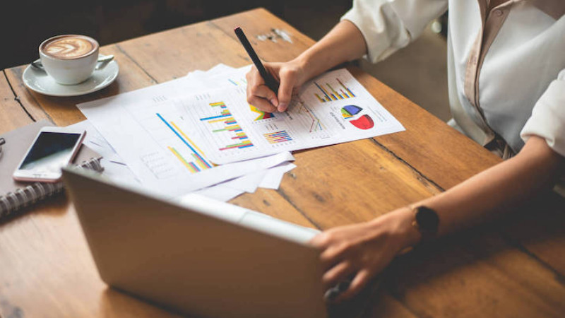 How to Improve Your Financial Habits for Success